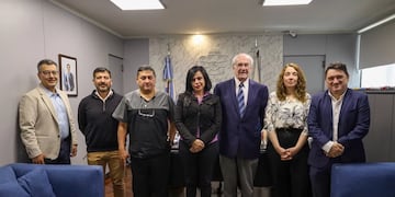 Junto a funcionarios del área, la secretaria de Coordinación General de Salud, Fernanda Peynado, recibió al titular del INCUCAI, Carlos Soratti.