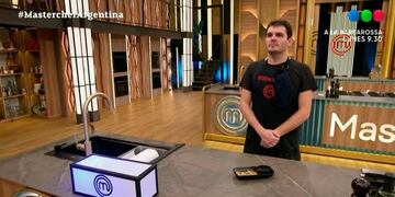 Rodrigo pasó la prueba y zafó de la eliminación.
