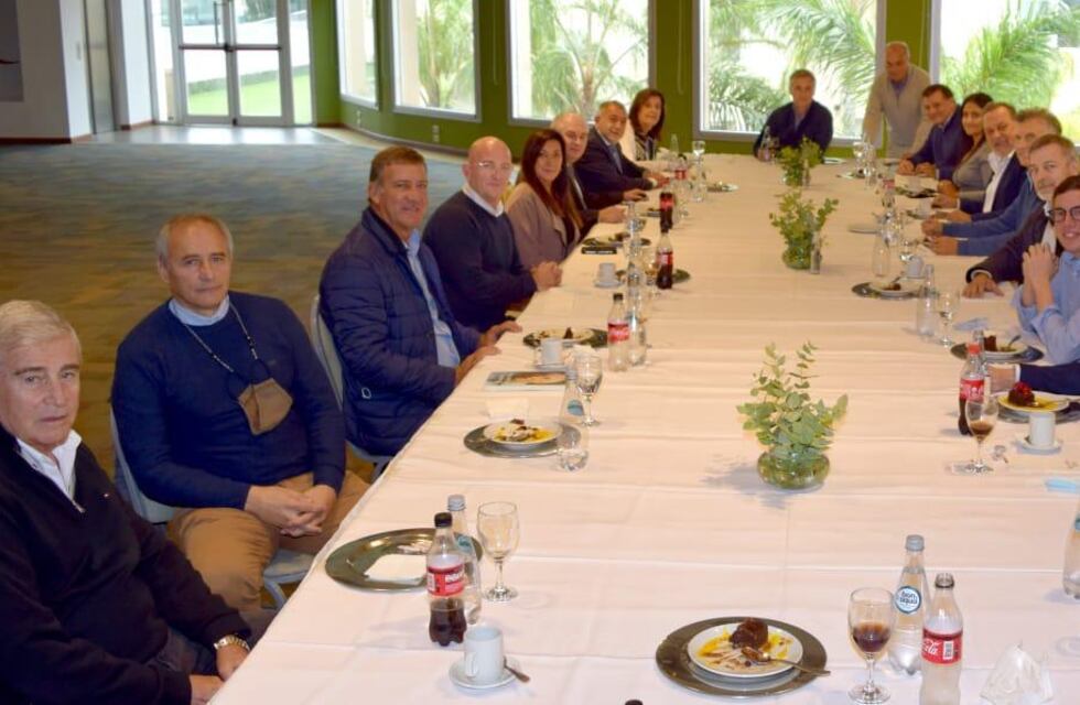 Macri almorzó en Córdoba con referentes políticos: uno por uno los que participaron