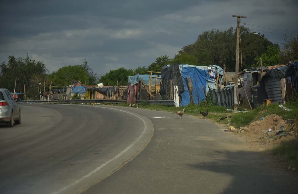 Descubrieron en Córdoba a una banda con una fortuna en dólares y cocaína