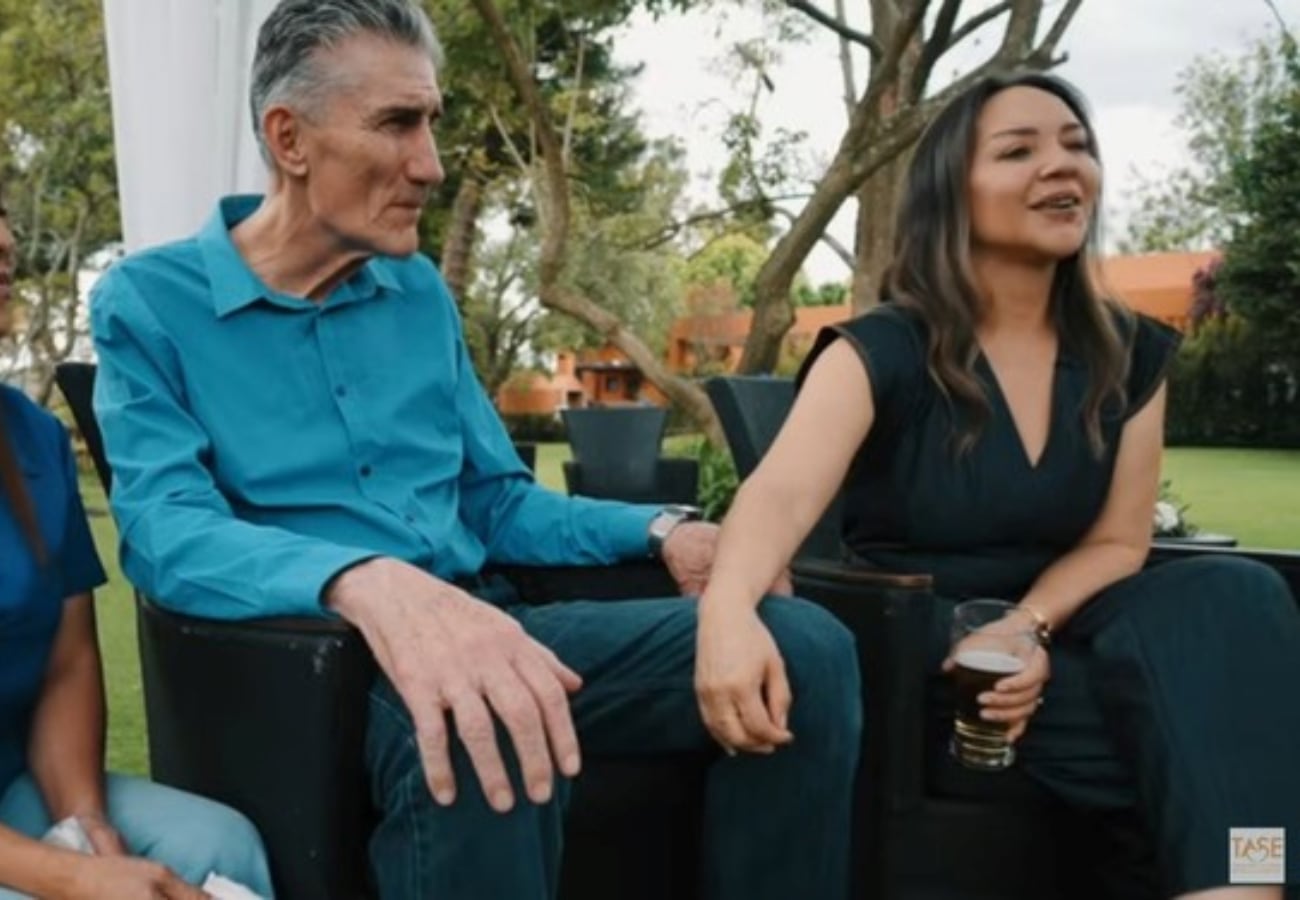 Edgardo Bauza junto a su esposa Maritza Gallardo