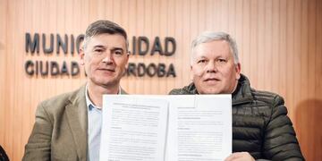 Benedetti y Passerini firmaron convenios que vinculan a Arroyito y Córdoba Capital