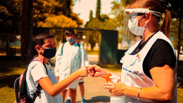 Reconocimiento a docentes de Gualeguaychú