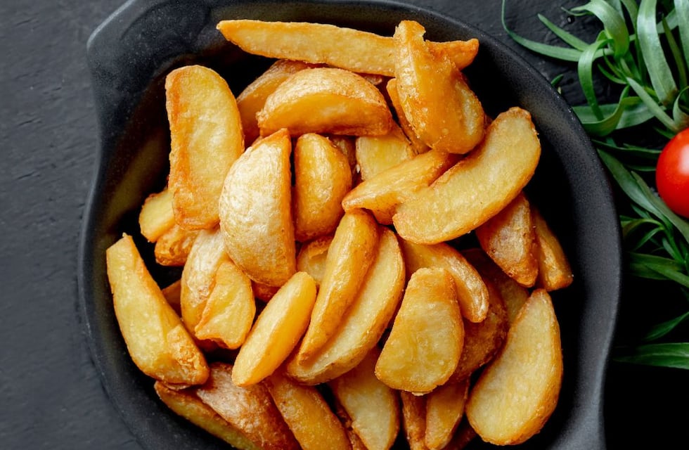 Trucos de cocina: cómo evitar que las papas se peguen al horno