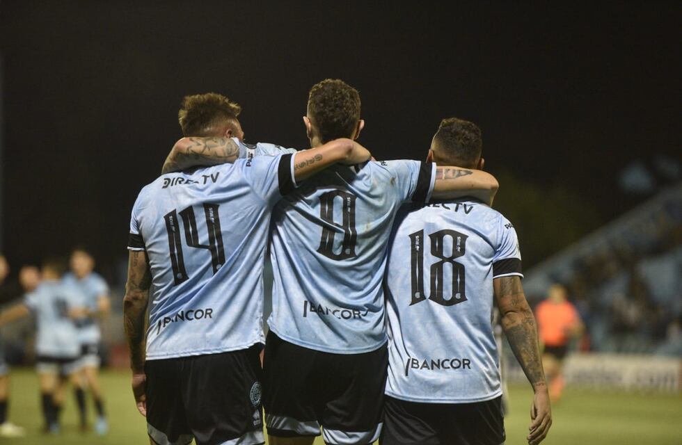 Belgrano tiene al acecho a un San Martín de Tucumán que goleó