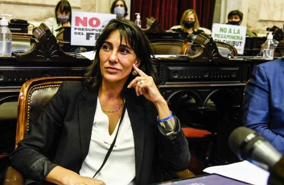 “Busca privatizar empresas públicas”: Natalia de la Sota adelantó que votará en contra de la Ley Ómnibus