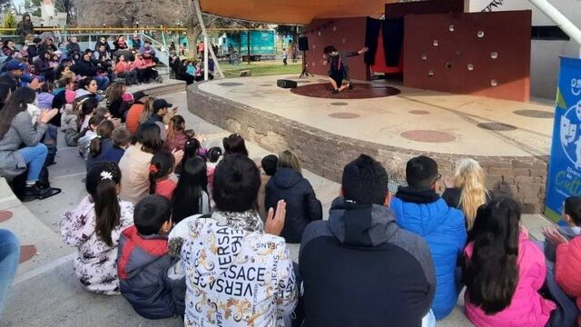 Hay una agenda completa de actividades para niños en esetas vacaciones en San Rafael.