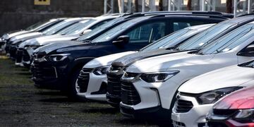 Industria automotriz: ¿conviene cambiar el auto en 2025? (José Gabriel Hernández / La Voz)