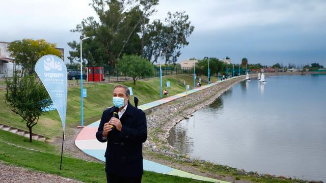 La municipalidad de Maipú inauguró el Lago El Torreón