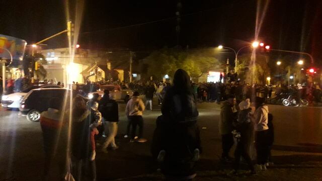 Pérez celebró la Copa América en el Monumento al Ferroviario (Carla Provenzano)
