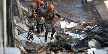 Derrumbe de un edificio en Río de Janeiro.