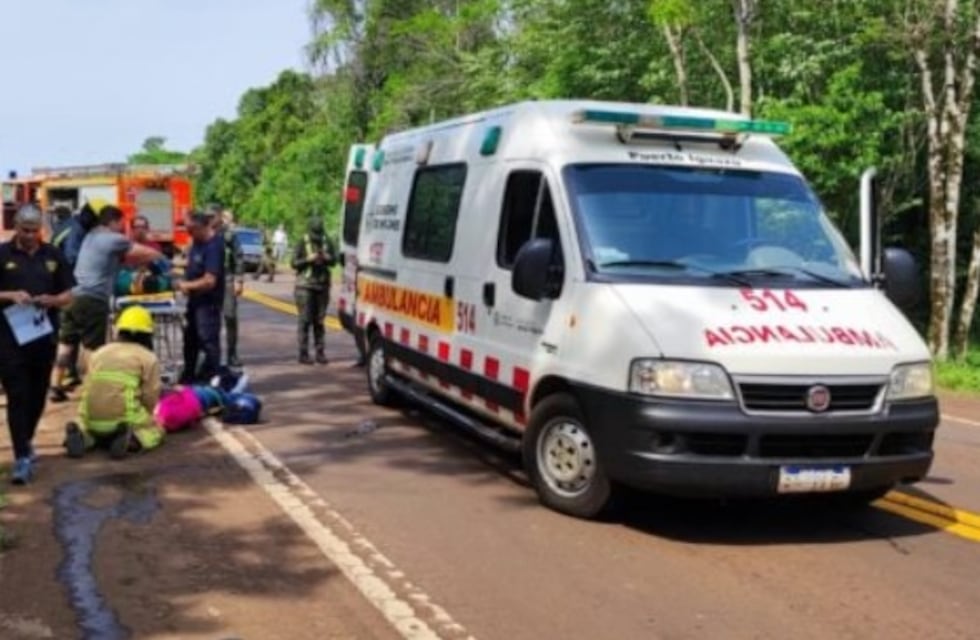 Accidente vial en Puerto Iguazú dejó un saldo de cinco personas heridas