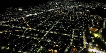 VCP Ilumina 2: el Municipio completó la instalación de un 50% más de luminarias LED en toda la ciudad