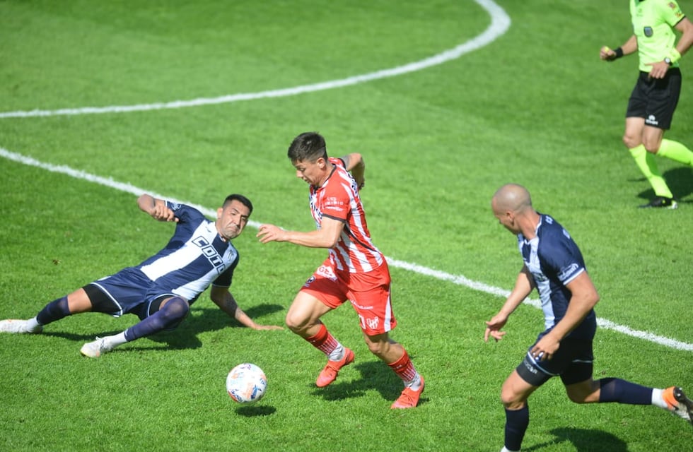 Instituto estaba obligado a cambiar la cara pero perdió con Tristán Suárez