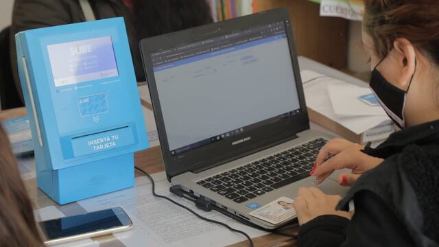 Realizan operativos en los distritos para sumar más usuarios a la SUBE.