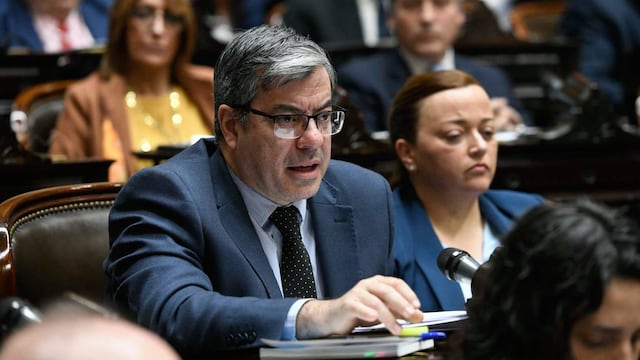 El legislador rosarino reclamó "justicia social" dentro de la política económica de Argentina.