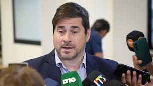 El secretario electoral, el rafaelino Pablo Ayala.
