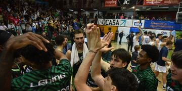 Atenas enfrentó a San Lorenzo por la serie de permanencia de la Liga Nacional de Básquet en el Cerutti. (Facundo Luque / La Voz)