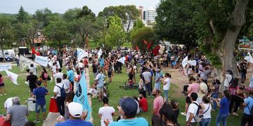 Una de las tantas movilizaciones de la Cooperativa Integral en Villa Carlos Paz. (Foto; Facebook / VillaNos Radio Carlos Paz).