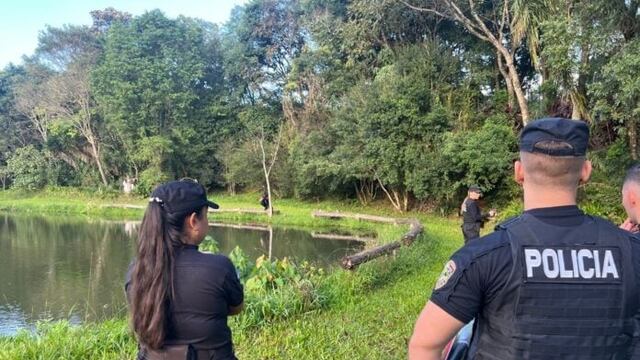 Adolescente fue encontrada sin vida dentro de una laguna en Oberá.