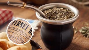 Le puso fernet al mate y la reacción de su nieta es furor en redes.