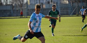 El lateral-volante Juan Luis Alfaro, hermano mellizo de Juan Fernando, también jugará en Racing.