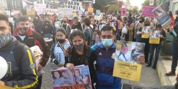 Yamila Cialone y Eric Lucero, padres de "Guada".