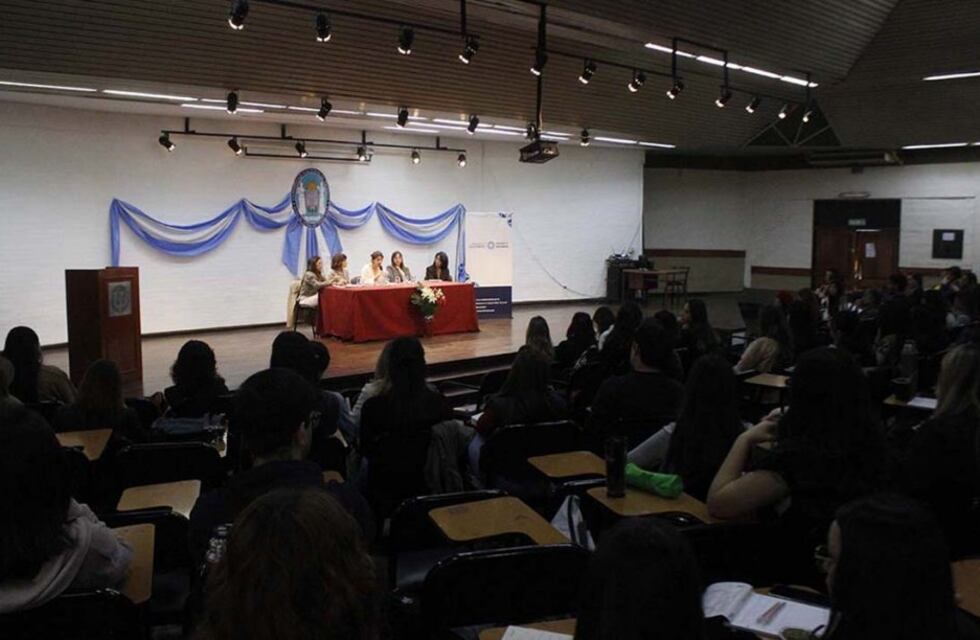 Jornadas para reflexionar sobre la atención de las urgencias psicológicas