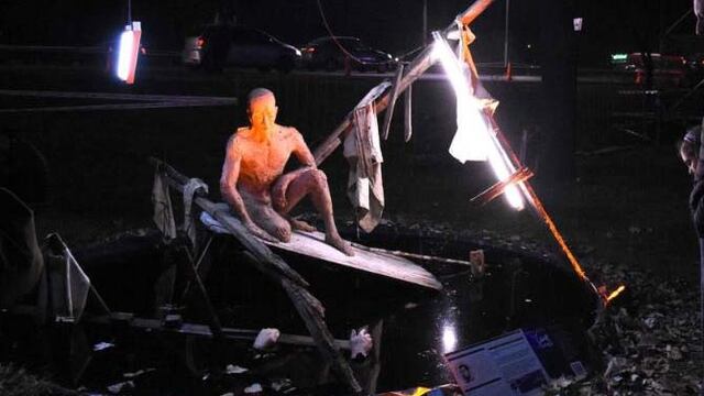 Un concurso de esculturas lumínicas, música en vivo, artesanías y food trucks habrá este fin de semana en el Parque del Acceso Este frente al boulevard Pérez Cuesta. Gentileza MG