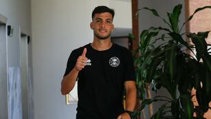 El marcador central Nicolás Meriano no está disponible para el duelo entre Belgrano y Delfín.