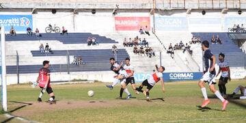 General Paz Juniors le ganó a la U y es puntero en la Zona B. (Agustín Córdoba / Prensa General Paz Juniors).