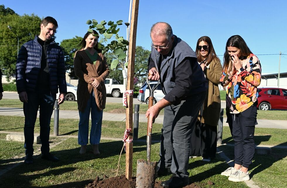 Rafaela rindió homenaje a 1.300 donantes de órganos con la plantación de árboles