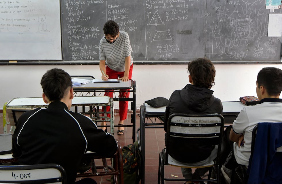 Nuevo requisito para presentarse a un cargo de docente suplente