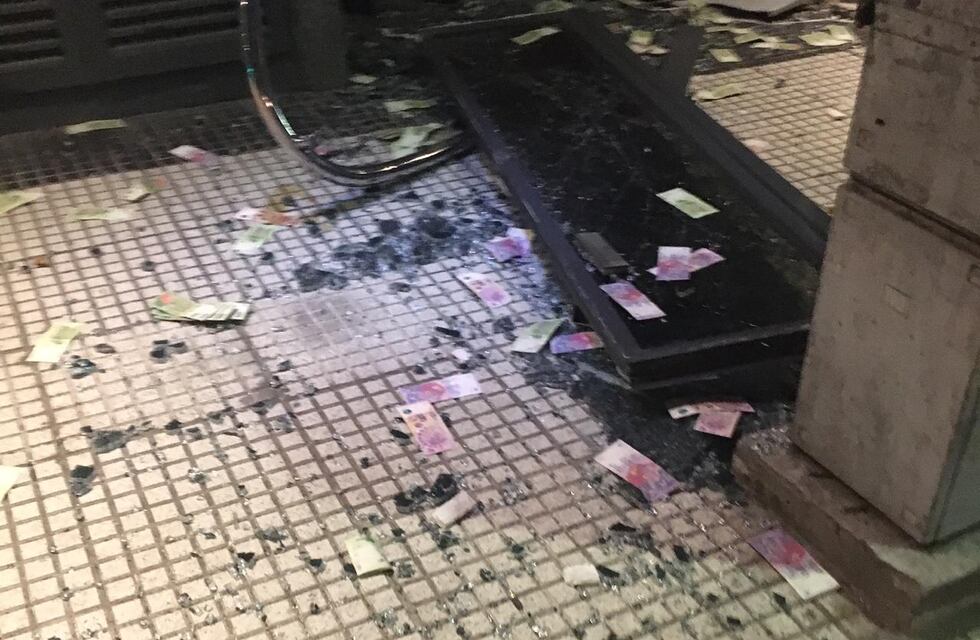 Explotaron un cajero automático del Banco Credicoop en Villa Crespo