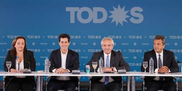 Con vistas a las elecciones, "Wado" de Pedro, Alberto Fernández y Sergio Massa estarán juntos en el Centro Cultural Kirchner.  (Presidencia)