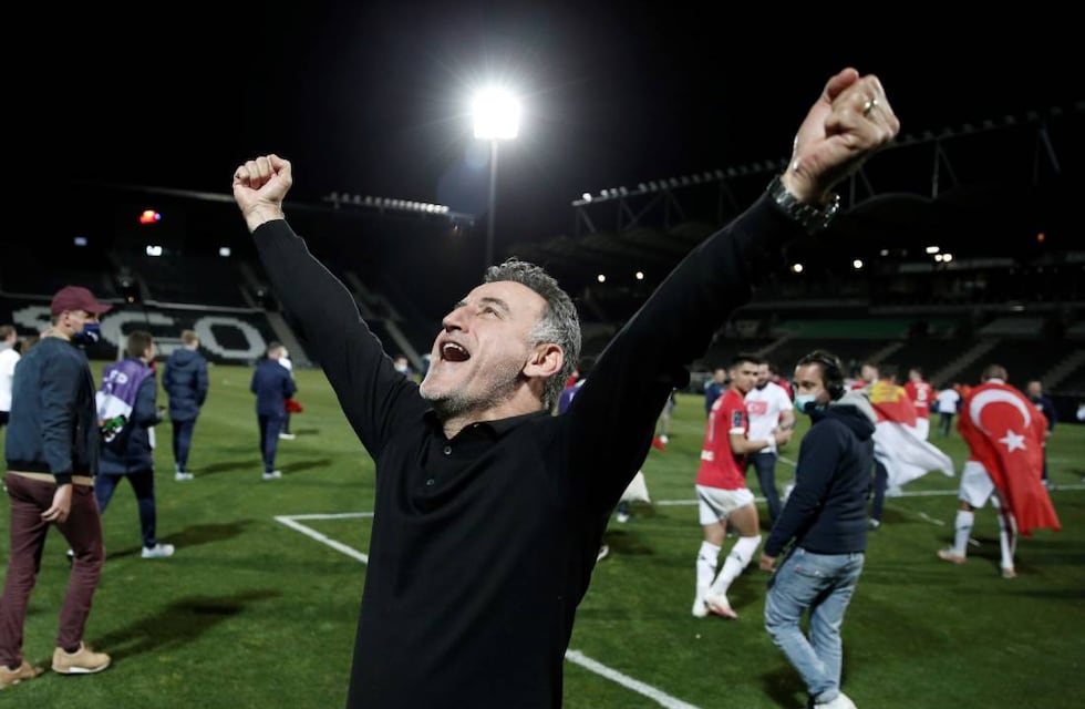 Christophe Galtier: de pelearse con Gallardo y reemplazar a Bielsa a dirigir a Messi en el PSG