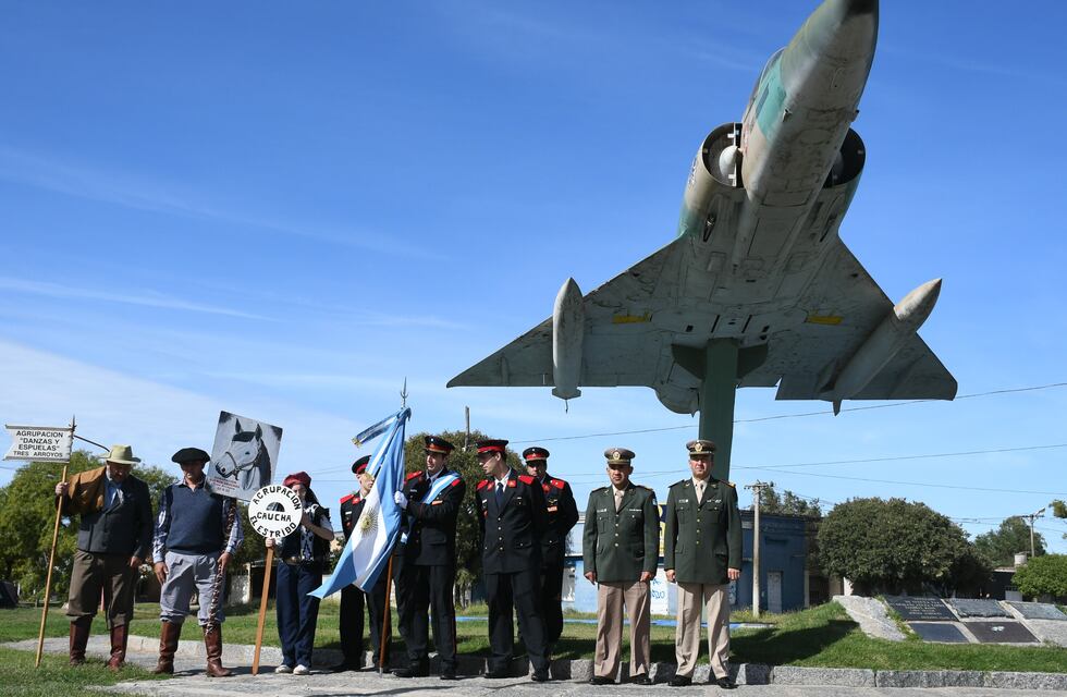 Tres Arroyos: Acto en Conmemoración a los Héroes de Malvinas