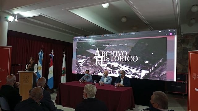 Se trata de un repositorio digital con fotos, docuementos y libros completos de autores locales en formato PDF.
