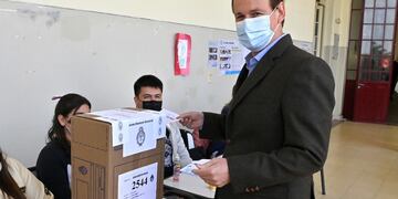 Gustavo Bordet ya votó en Concordia.