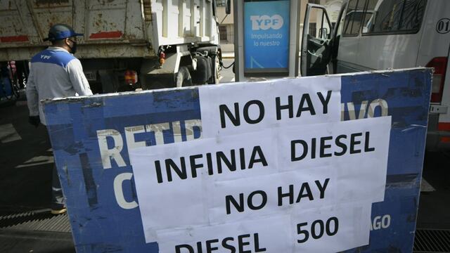 En algunas estaciones de servicio falta combustibles.