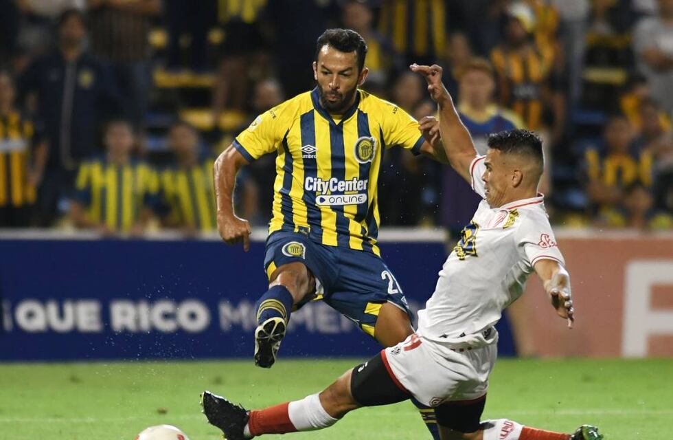 Rosario Central tuvo un tropiezo inesperado y cayó 3 a 1 ante Barracas Central