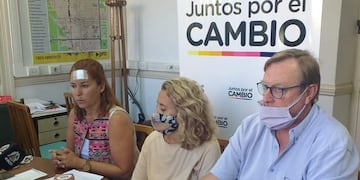 Concejales Juntos por el Cambio propone un registro de vacunación y asegura que hubo Vacunados Vip. (foto: facebook, Somos Tres Arroyos)