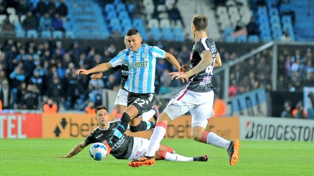 Duro golpe para Racing. Perdió con River (U) y quedó eliminado.