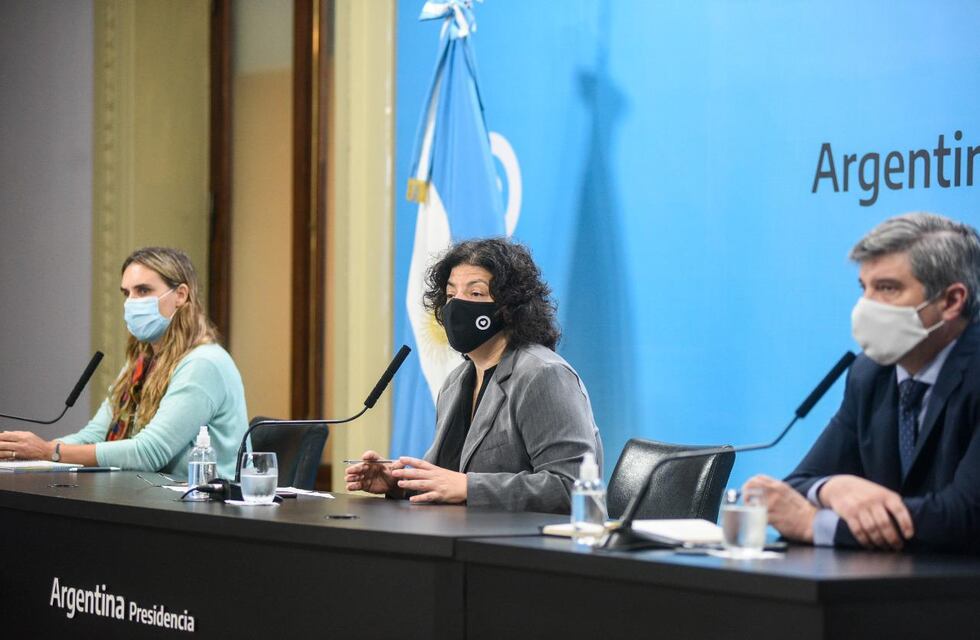 Carla Vizzotti anticipó que se evalúan “restricciones localizadas” durante tres semanas