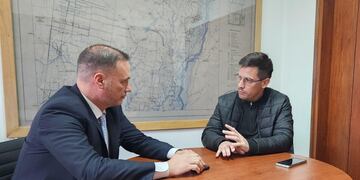 El ministro de Obras Públicas Lisandro Enrico junto al intendente de Rafaela, Leonardo Viotti
