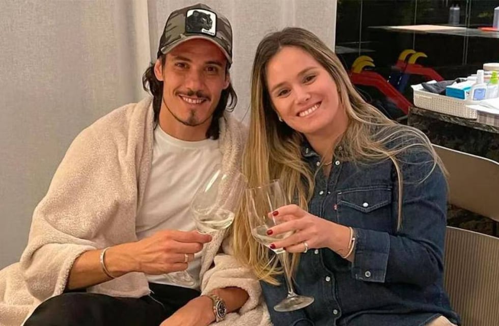 Quién es Jocelyn Burgardt, la esposa bailarina de Cavani con la que lleva casi una década en pareja