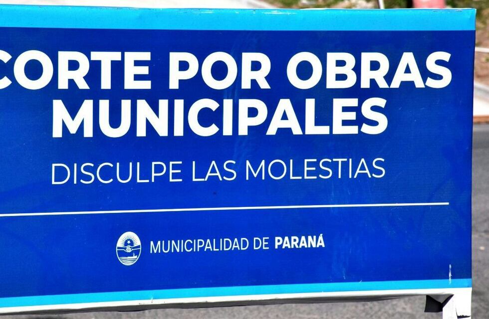 Por obras en la Peatonal, interrumpen el tránsito en calle Urquiza por dos meses