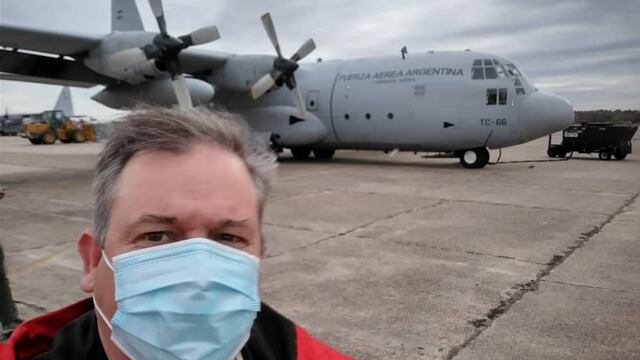 El dr. Emilio Scarinci, antes de viajar a Haití