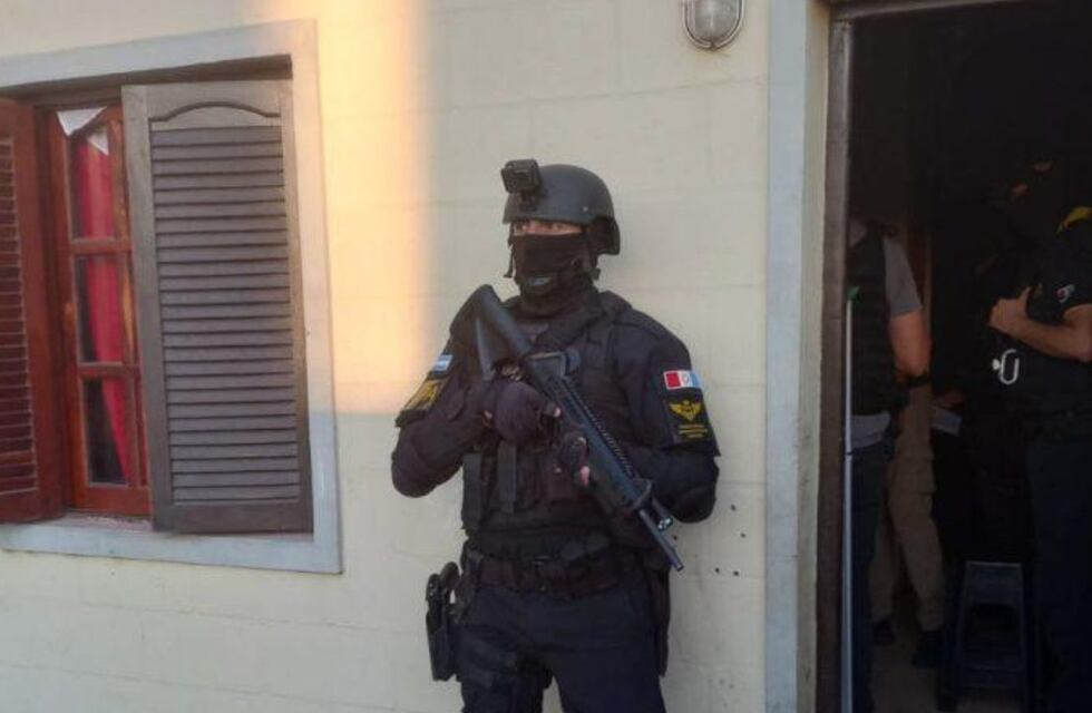 Vendía drogas junto a sus hijos en Córdoba: un nuevo detenido