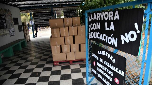 Los docentes municipales piden vacunas.